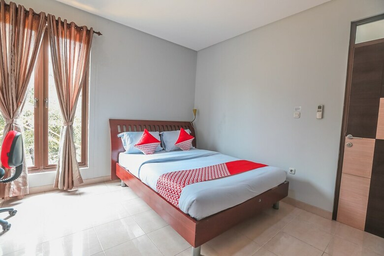 Hostal Oyo 2323 The One Residence Syariah