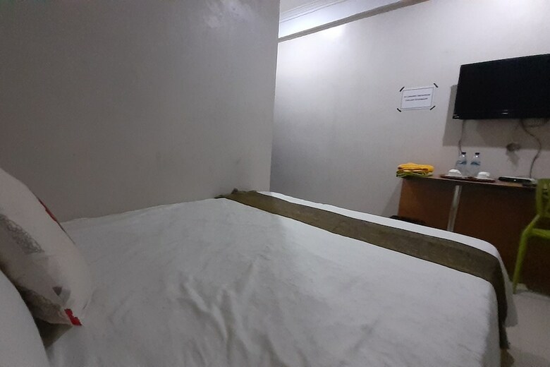 Hostal Oyo 2328 Lamnyong Syariah