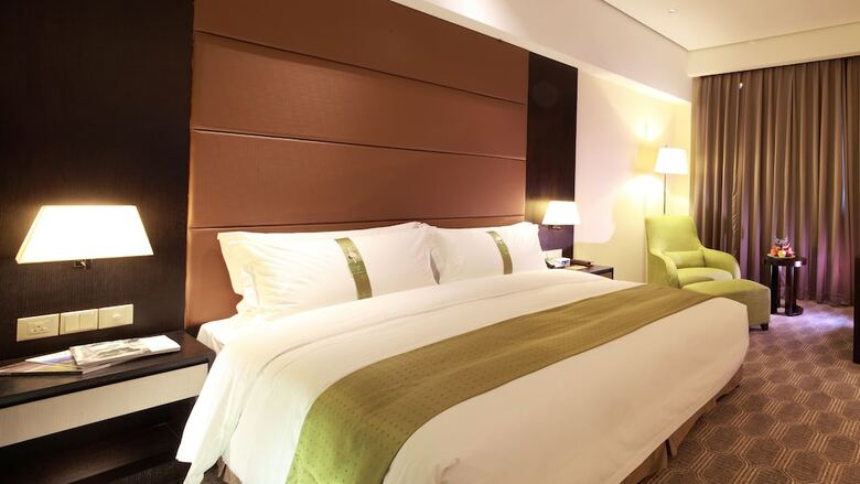 Hotel Holiday Inn Nantong Oasis Centre