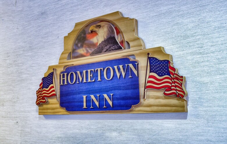 Hotel Hometown Inn