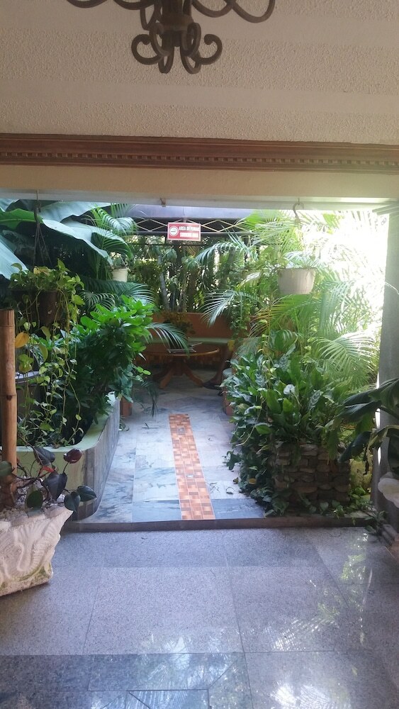 Mountain View Hotel