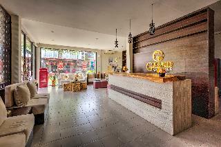 Grand Kesambi Resort And Villa