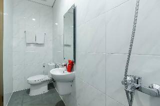 Hotel Reddoorz Plus Near Tebet