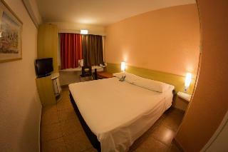 Hotel Ibis Taubate