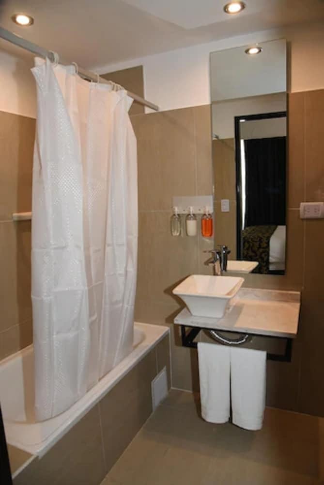 Aparthotel Gardel Flats
