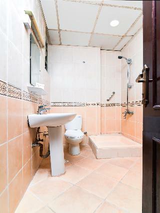 Oyo 156 Al Reem Hotel Apartments