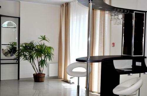 Columbus Hotel