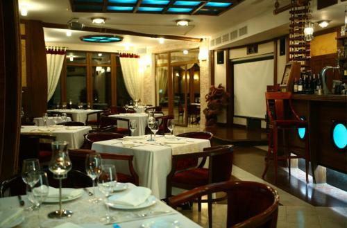 Columbus Hotel