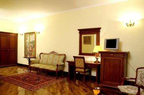 Kaspiy Hotel