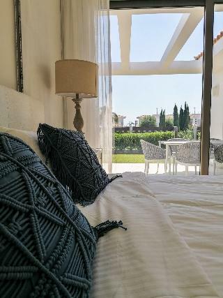 Hotel Atlantis Gardens Apartments & Villas