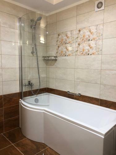 Tovmed Hotel