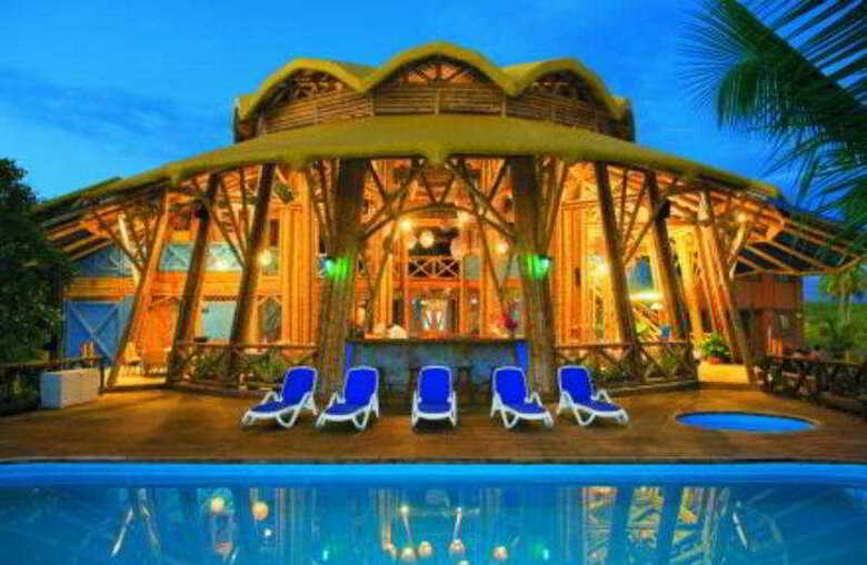 Hotel Timarai Bambu Resort