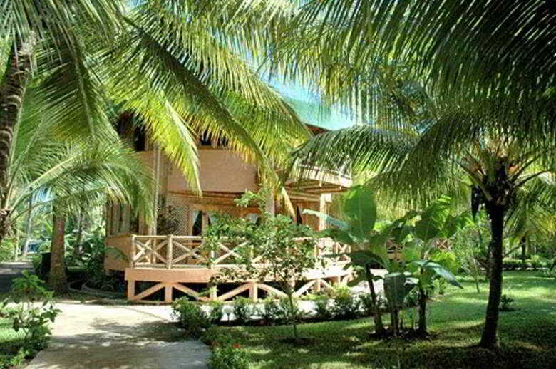 Hotel Timarai Bambu Resort