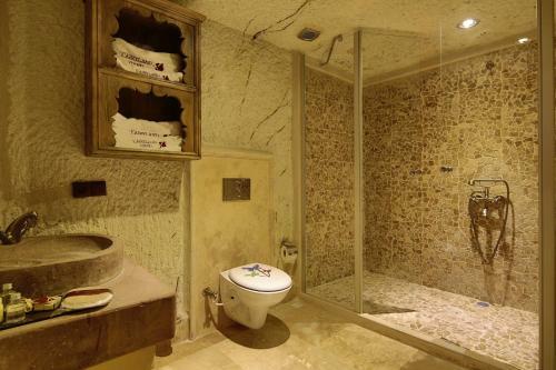 Fairyland Cave Hotel