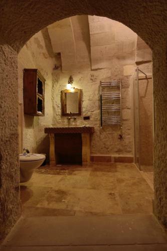 Fairyland Cave Hotel