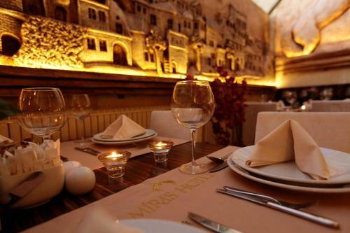 Hostal Miras Hotel