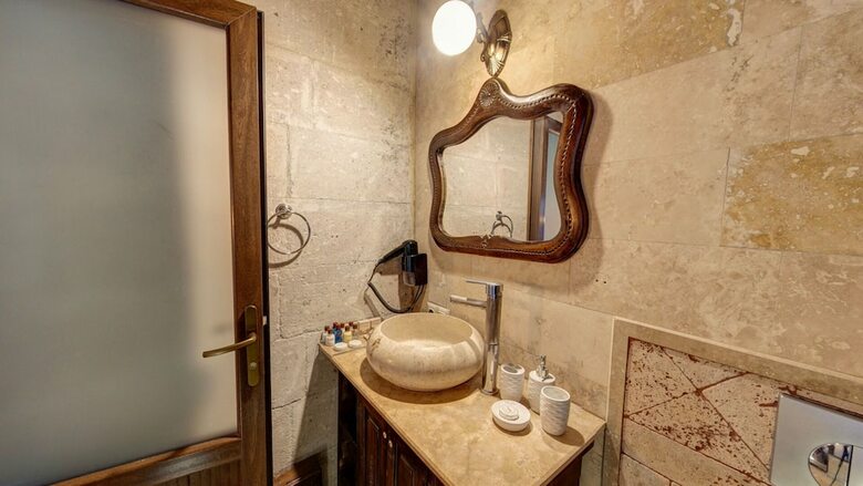 Erenbey Cave Hotel