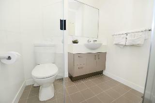 Hotel Oaks Middlemount Suites