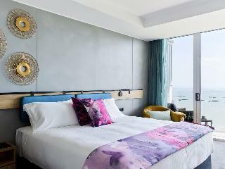 Hotel Flynn,a Crystalbrook Collection Resort