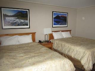 Hotel Woodlands Inn