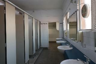 Hotel Britannia On William Backpackers