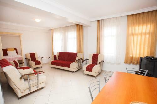 Yalcinkaya Apart Hotel