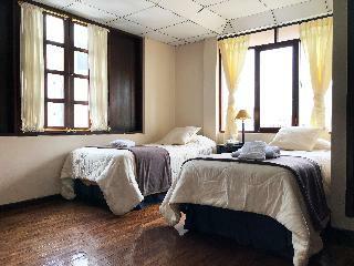 Hotel Muros Quito