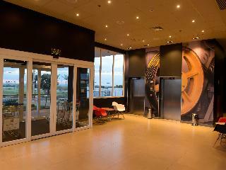 Hotel Ibis Tatui