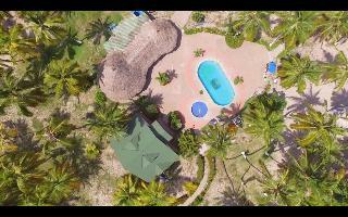 Tay Beach Hotel