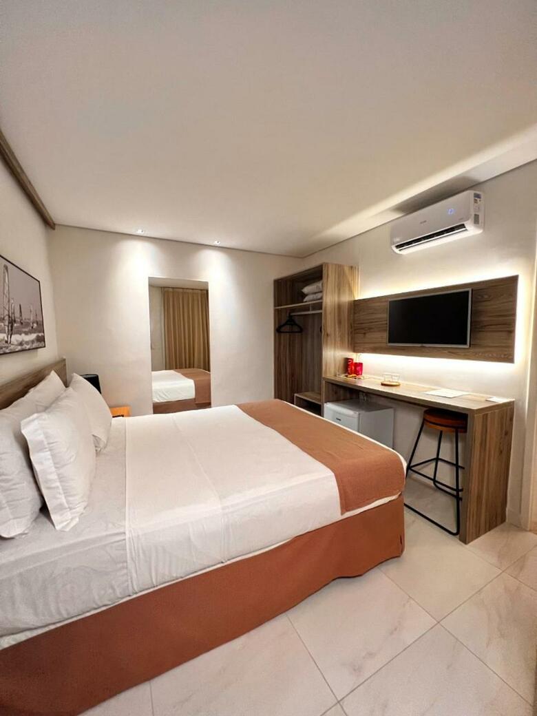 Pauli Hotel