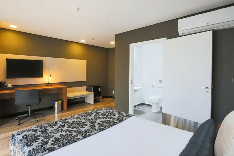 Ramada Hotel Suites Osasco