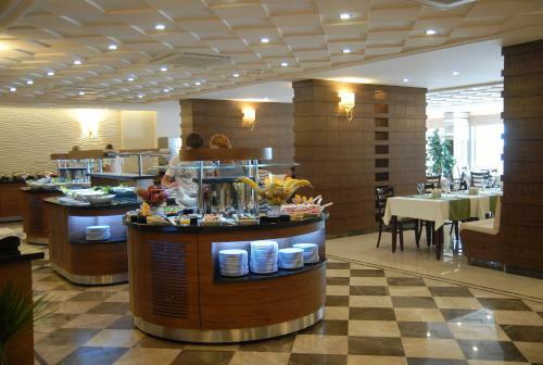 Sea Star Hotel