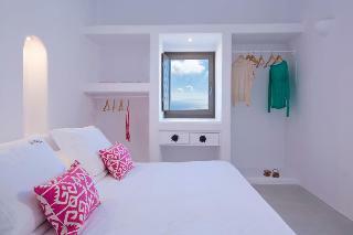 Hotel Skyfall Suites