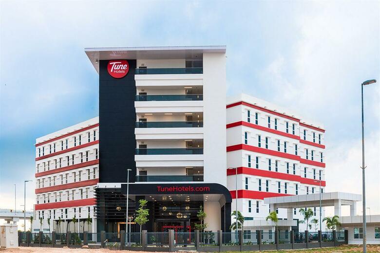 Tune Hotel - Klia2