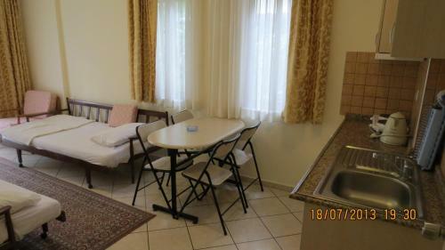 Apartamento Arya Hotel