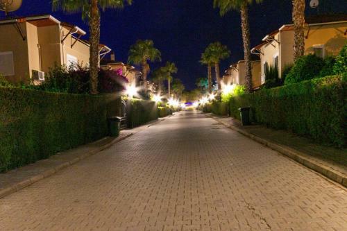 Villa Paradise Town