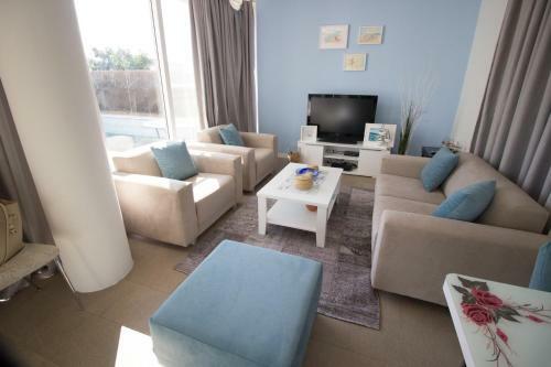 Feronia Villas