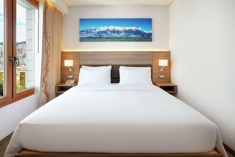 Hotel Hilton Garden Inn Tirana
