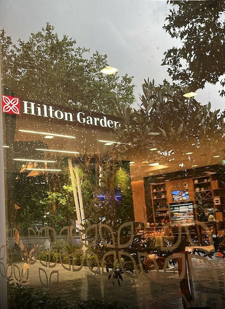 Hotel Hilton Garden Inn Tirana