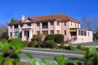 The Grand View Hotel