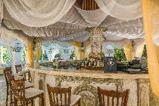 Gold Pearl Hotel
