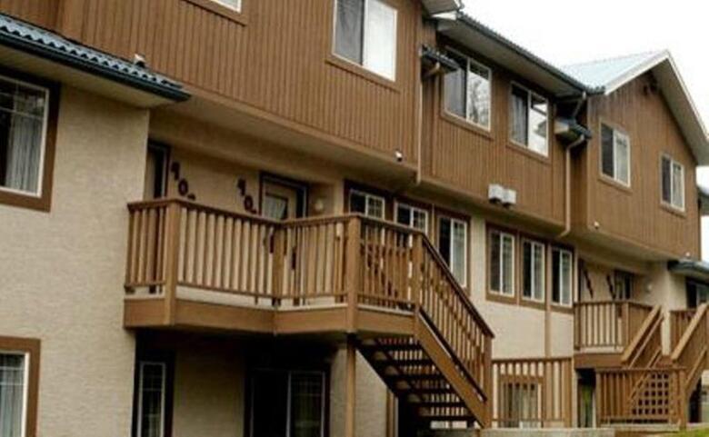 Hotel Banff Boundary Lodge