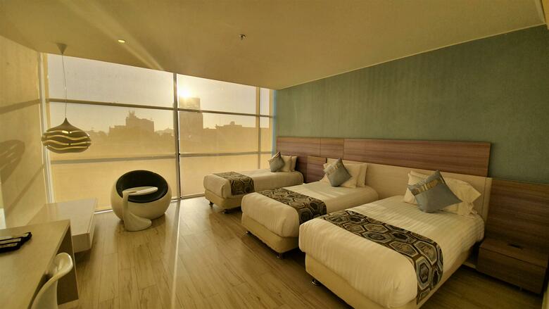 Hotel Catedral Plaza