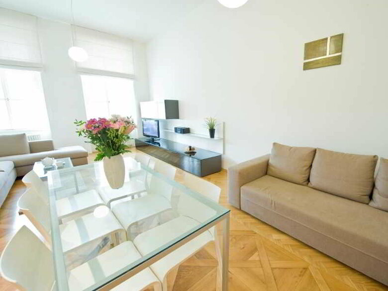 Hotel Bohemia Apartments Prague Old Town