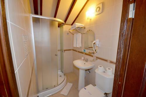Hostal Bora Bora Marin