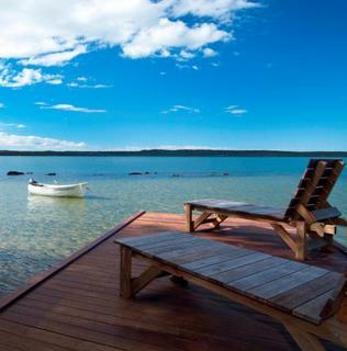 Hotel Eumarella Shores Noosa Lake Retreat
