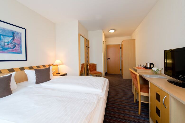 Achat Hotel Dresden Elbufer