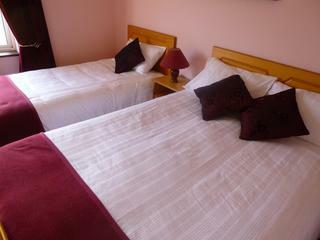 Bed & Breakfast Reeks View