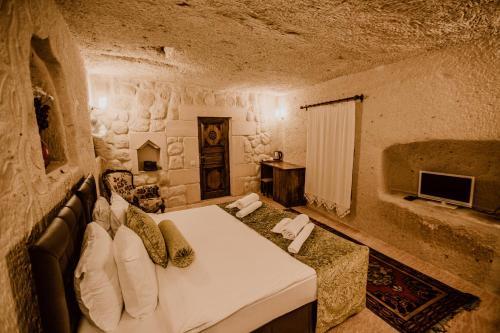 Ortahisar Cave Hotel
