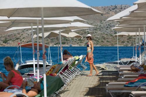Tymnos Hotel